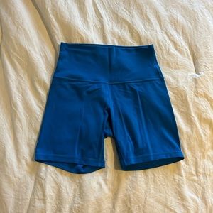 Lululemon align shorts 6 inches
